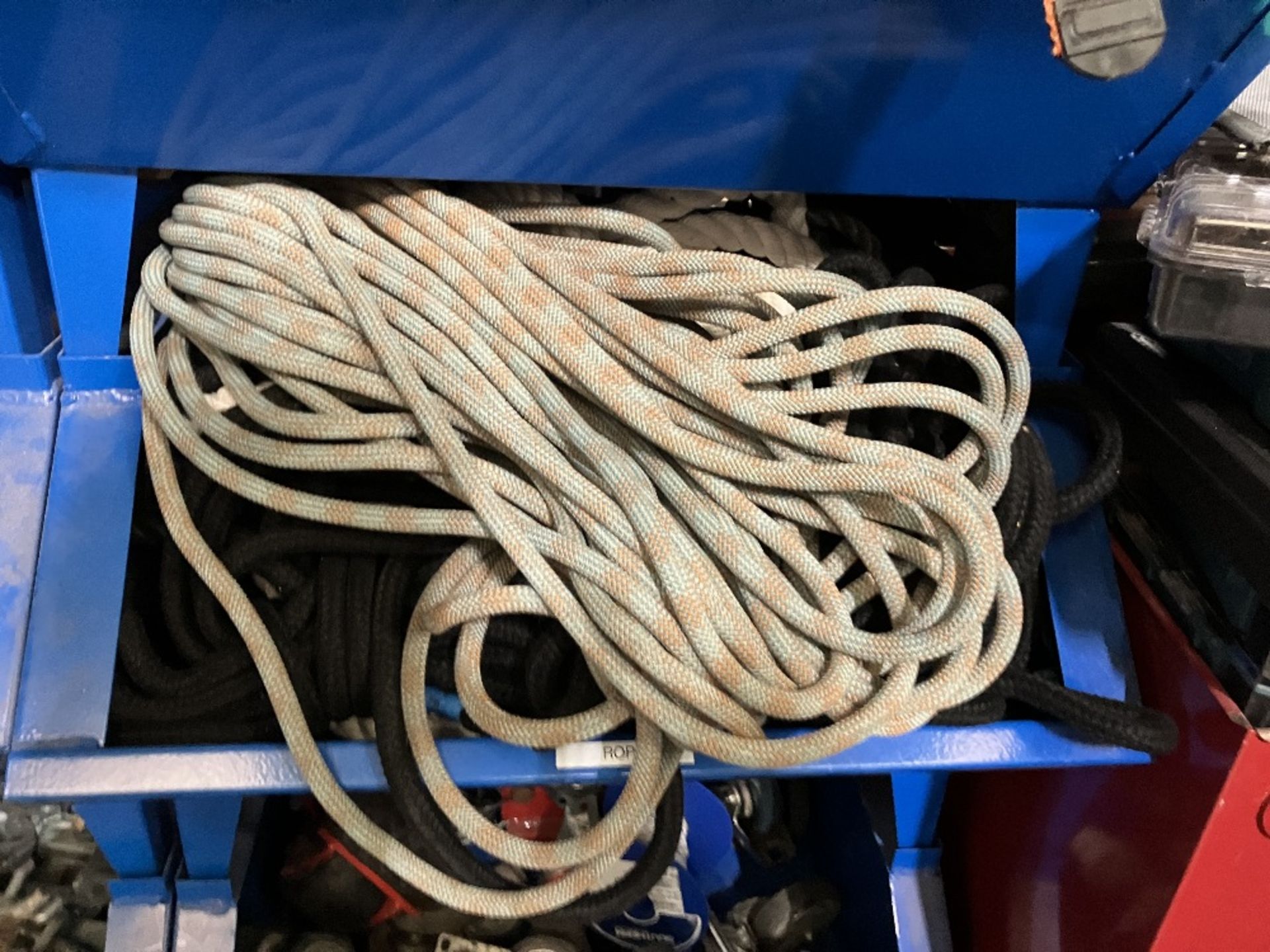 Contents of Rigging Rack - Image 11 of 20
