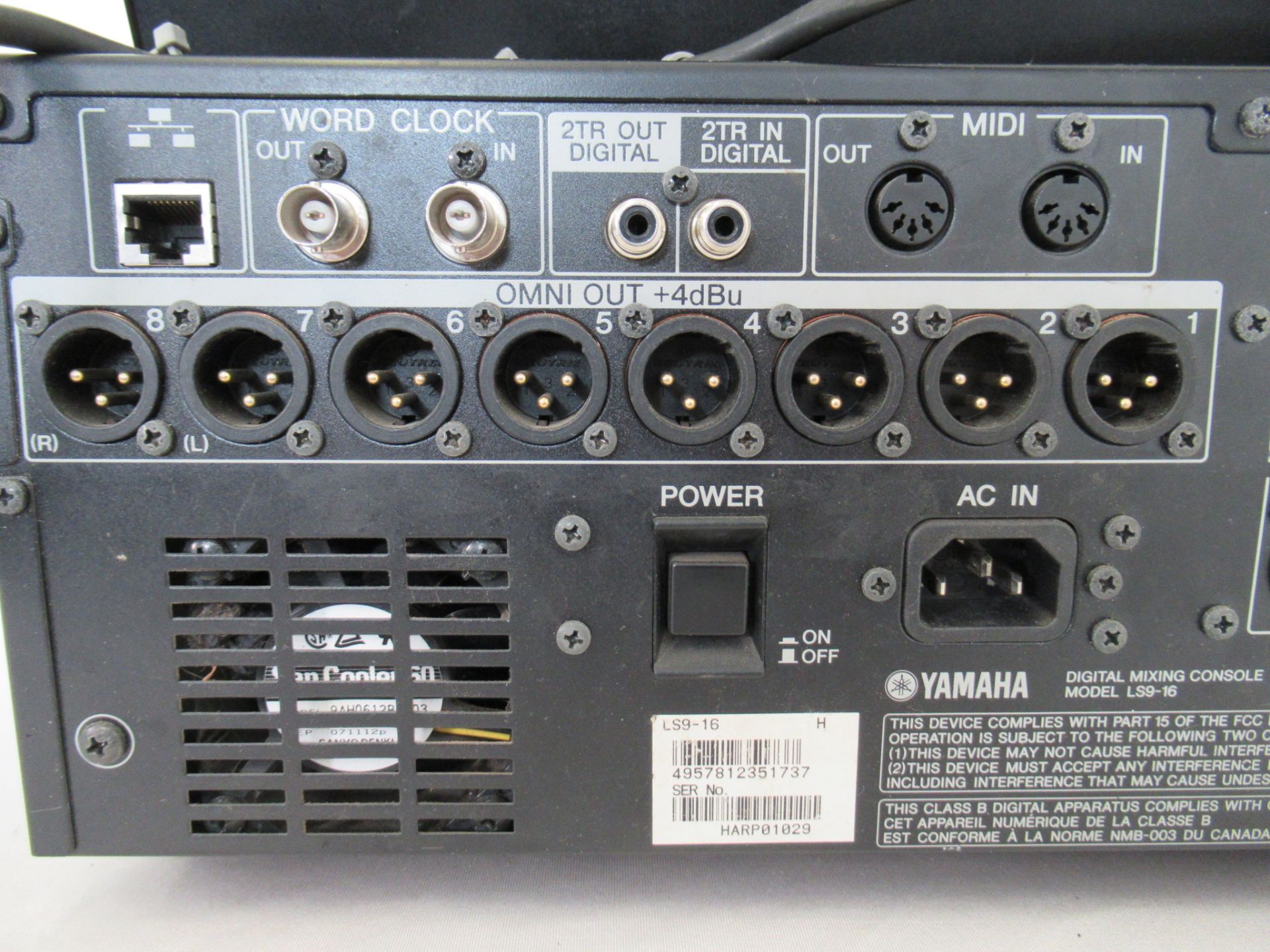 Yamaha LS9-16 digital mixing console - Image 7 of 12