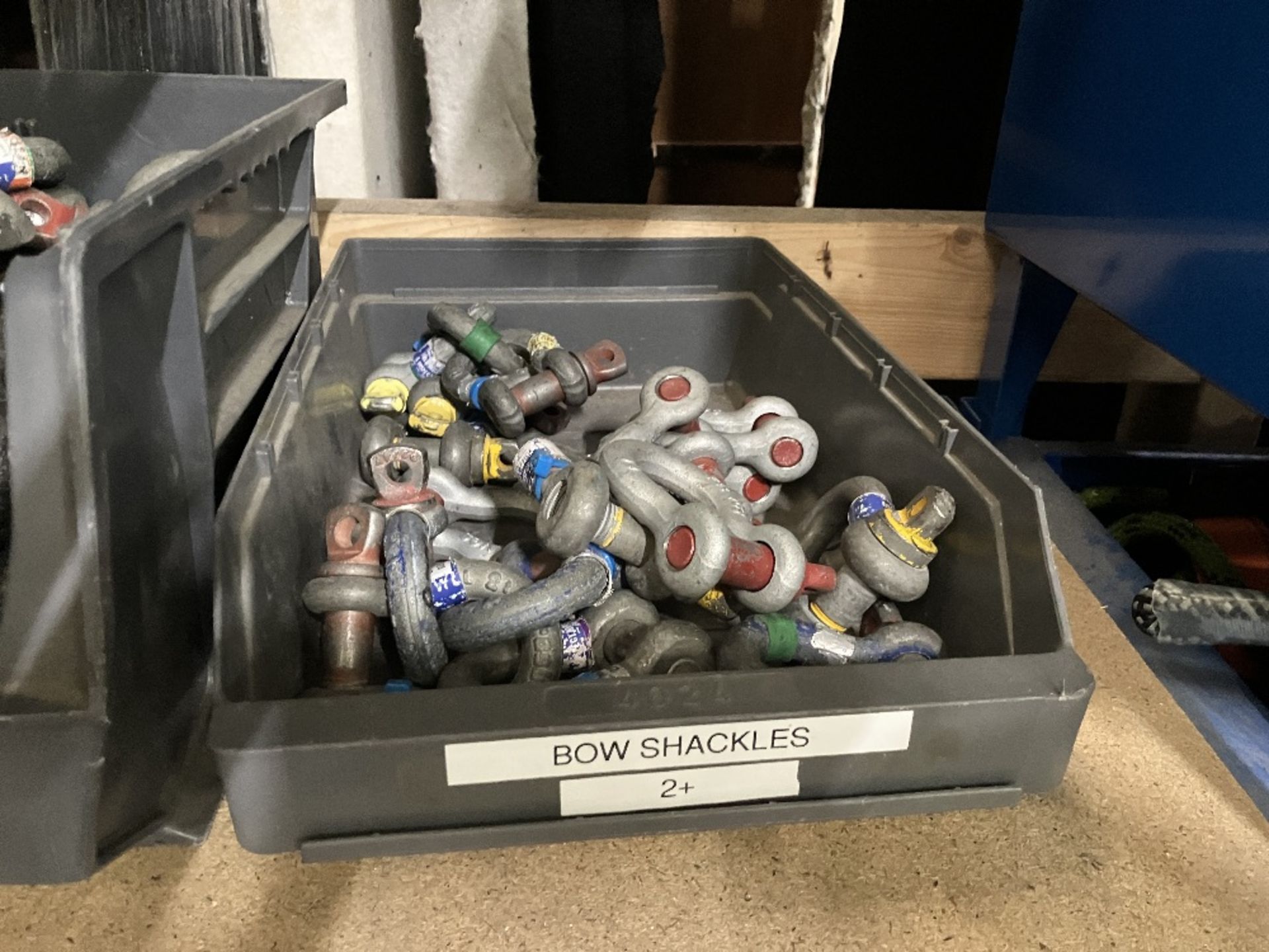 Contents of Rigging Rack - Image 16 of 20