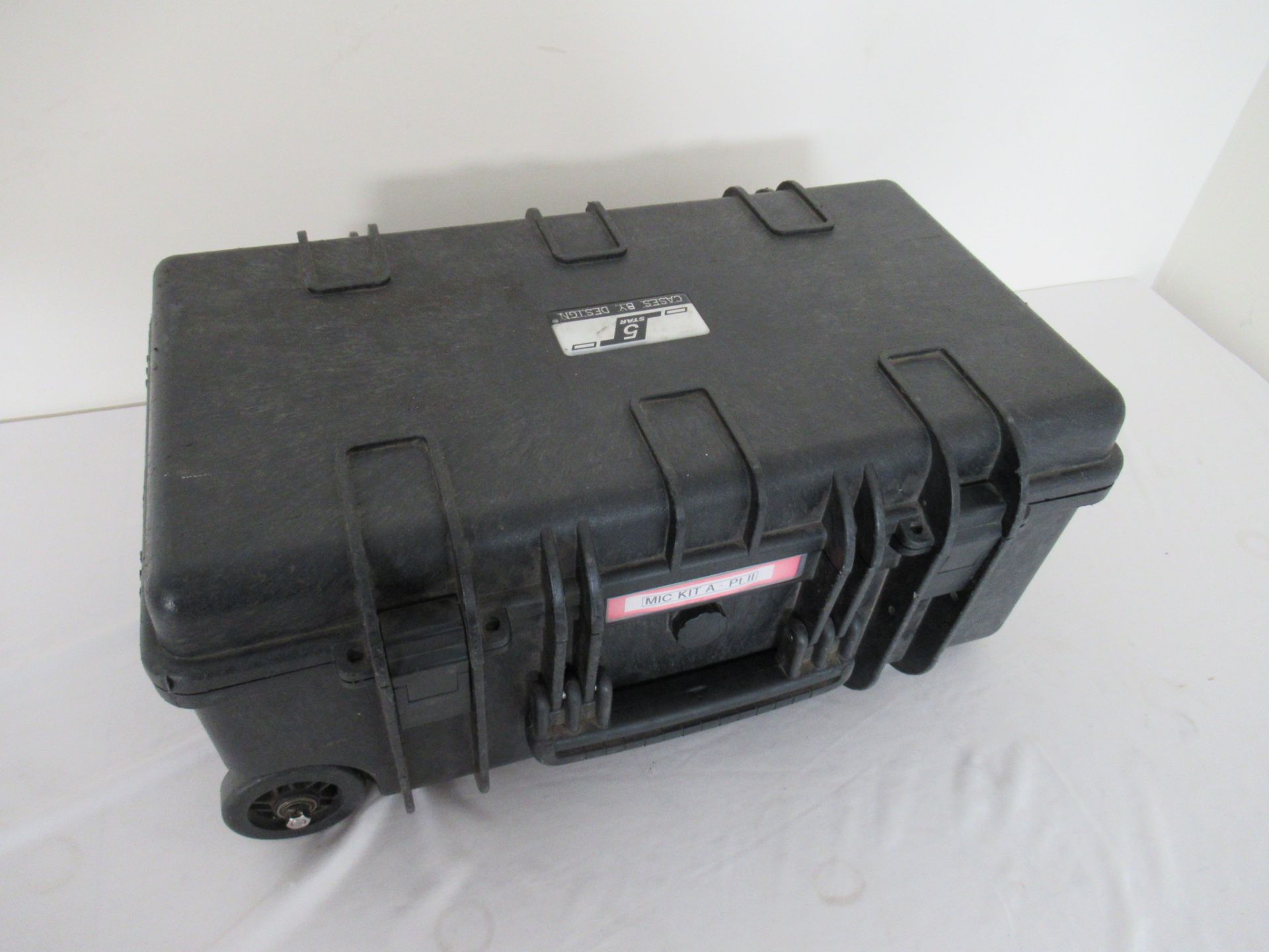 Microphone kit - Image 16 of 17