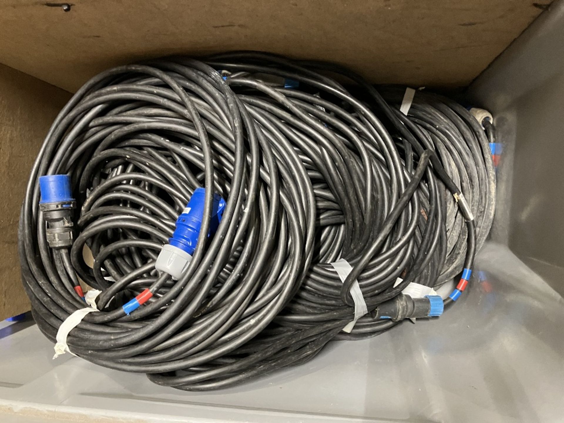 Quantity of 16 amp 25m+ Cables - Image 2 of 3