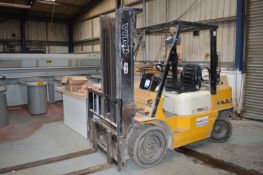 Halla HLF-25 Gas Powered Forklift Truck
