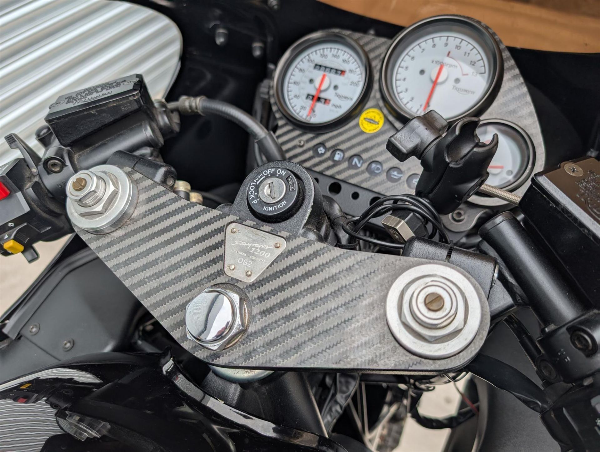 1998 Triumph Daytona 1200 SE 1,180cc - #82 of 250 - Image 7 of 10