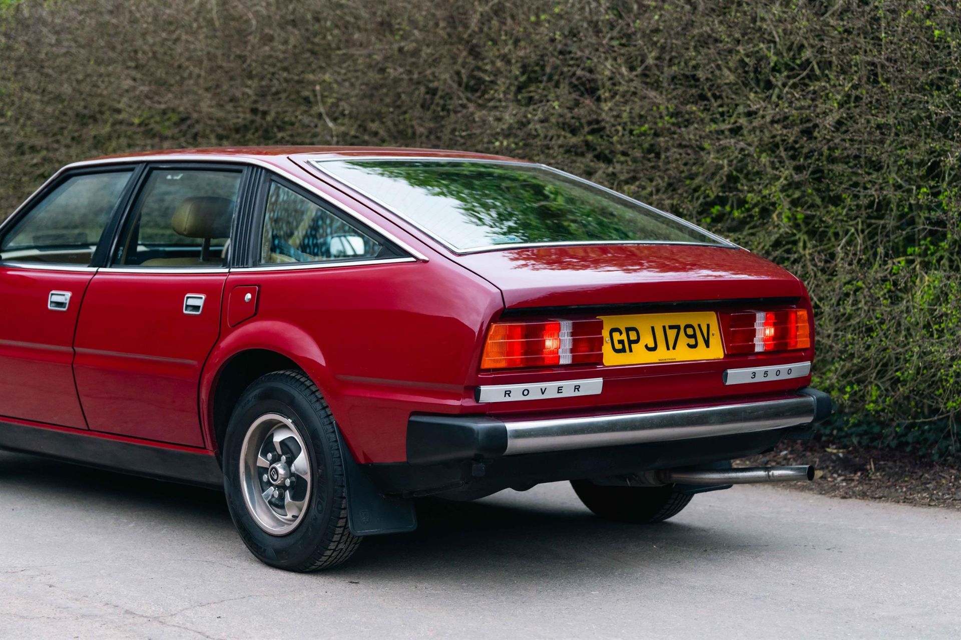 A superbly presented, three-owner Series 1 SD1 with low mileage ...