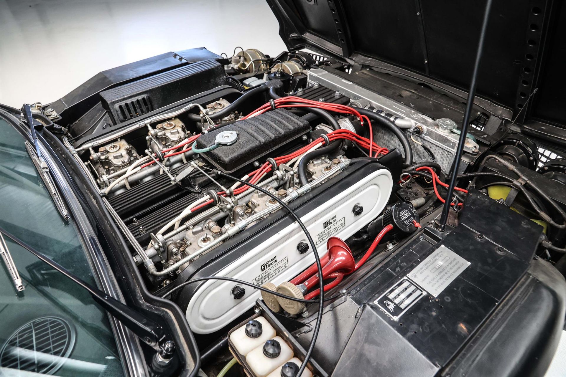 1976 Lamborghini Espada Series III - Image 3 of 10