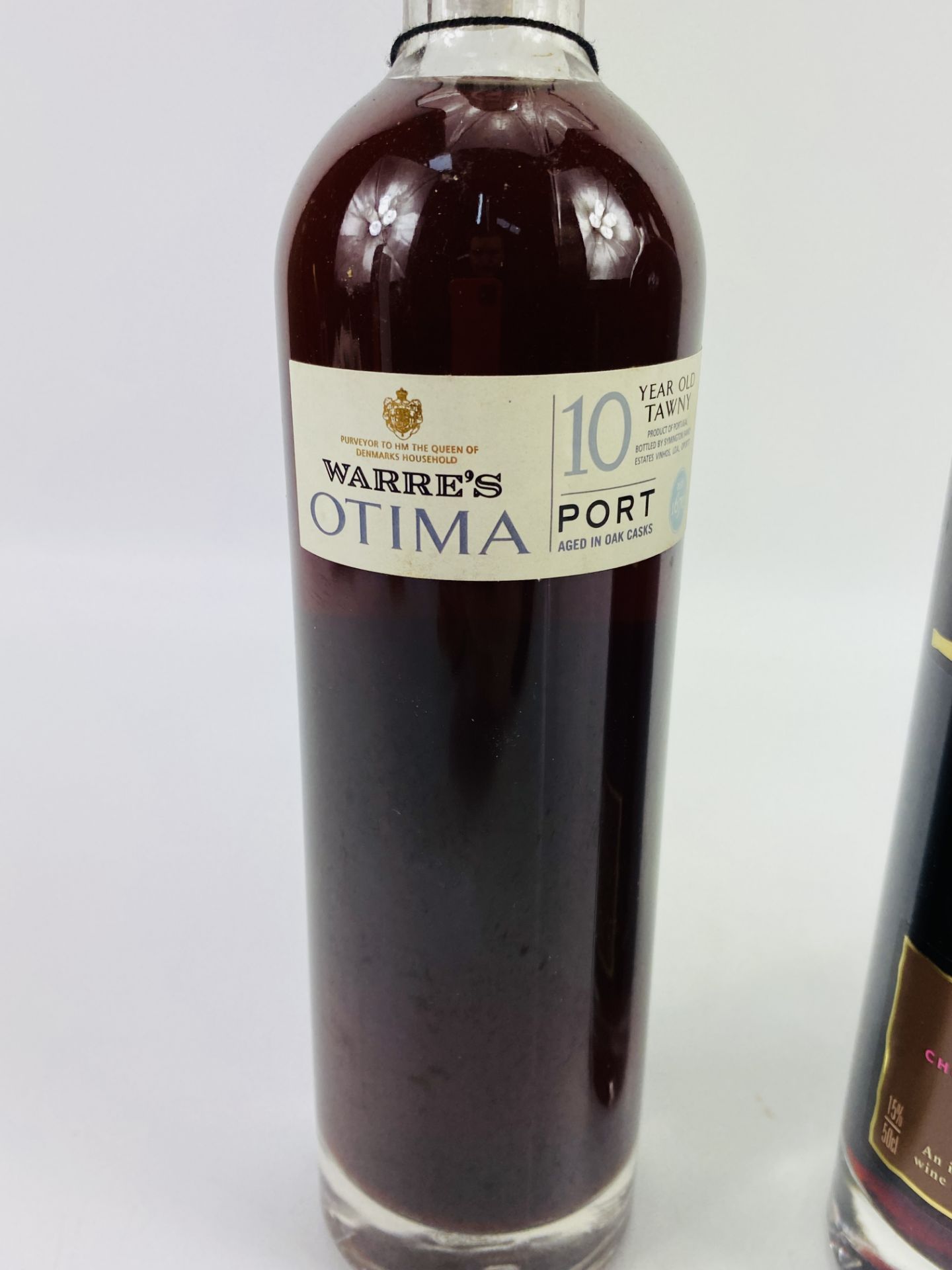 Two 50cl bottles of Warres Otima Port; together with a 50cl bottle of Rubis - Image 5 of 9