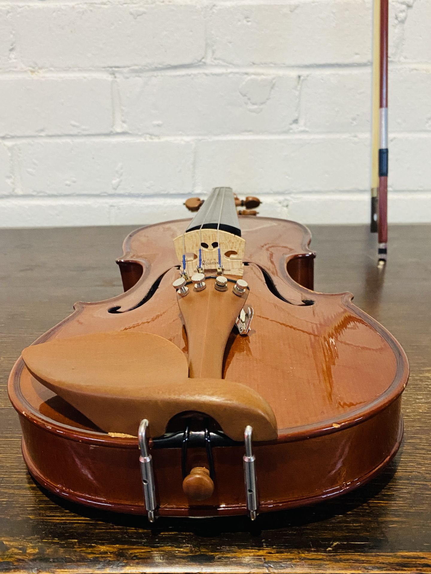 A Cremona violin and bow in travel case - Image 9 of 11