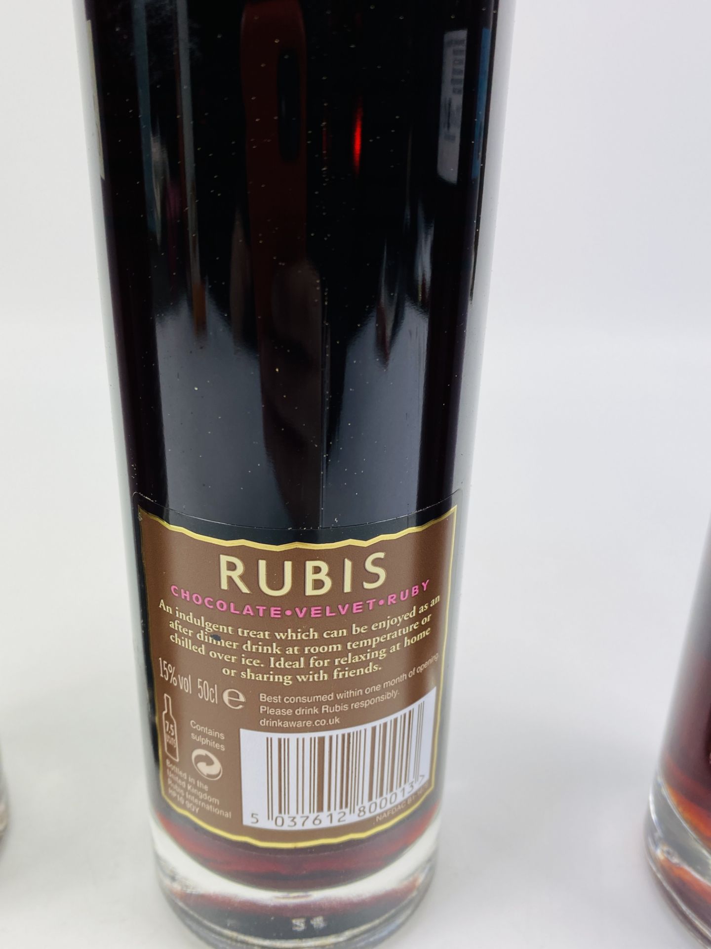 Two 50cl bottles of Warres Otima Port; together with a 50cl bottle of Rubis - Image 8 of 9
