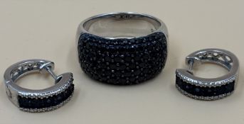 1 Schmuckset - Kette und Ohrringe - 925er Silber