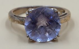 1 Ring mit Stein - 925er Silber vergoldet - brutto 3,87 g