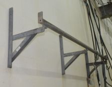 1 x Wall Mounted Heavy Duty Hanging Rail - Dimensions: W210 cms