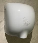 1 x Kangarillo2 Hand Dryer - Ref: AC165a - CL1066 - Location: AltrinchamDescription:This preowned