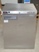1 x WILLIAMS HP5SS Undercounter Stainless Steel Refrigerator, 133-litre Capacity - Ref: GSG150 -