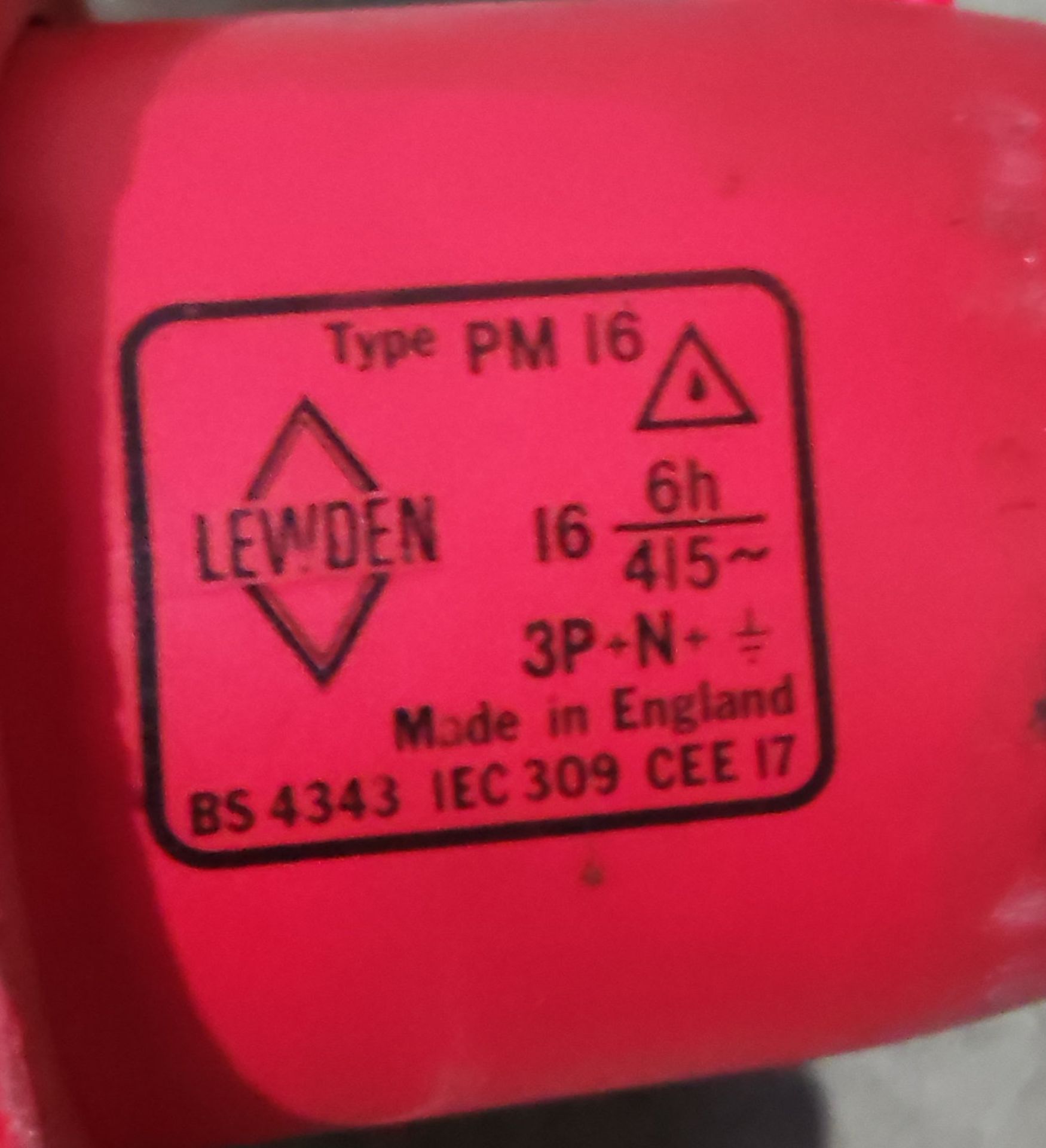 1 x MOFFAT 3 Phase Pie Warmer Cabinet / Hot Cupboard - H142 x W60 x D70 cms - Image 6 of 16