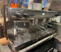1 x EXPOBAR G10 3-Group Commercial Espresso Coffee Machine - Ref: AC126 - CL1066 - Location: