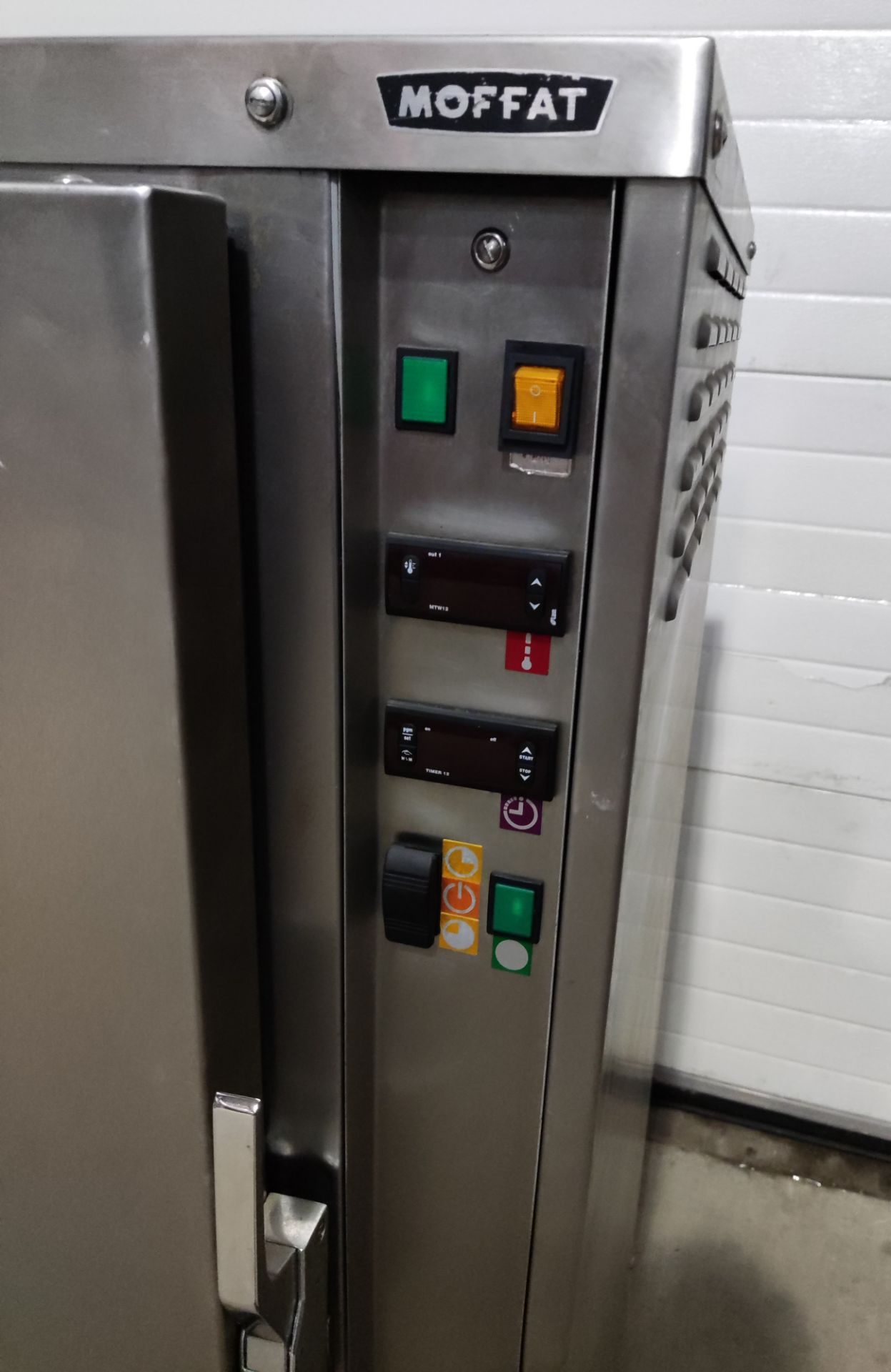 1 x MOFFAT 3 Phase Pie Warmer Cabinet / Hot Cupboard - H142 x W60 x D70 cms - Image 12 of 16