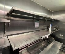 1 x Stainless Steel Shelf - Ref: AC110 - CL1066 - Location: AltrinchamDescription:Dimensions (