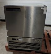 1 x WILLIAMS H5UC AZTRA Single Door Under-Counter Stainless Commercial Fridge - Ref: FRG102 -