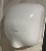 1 x Kangarillo2 Hand Dryer - Ref: AC165 - CL1066 - Location: AltrinchamDescription:This preowned