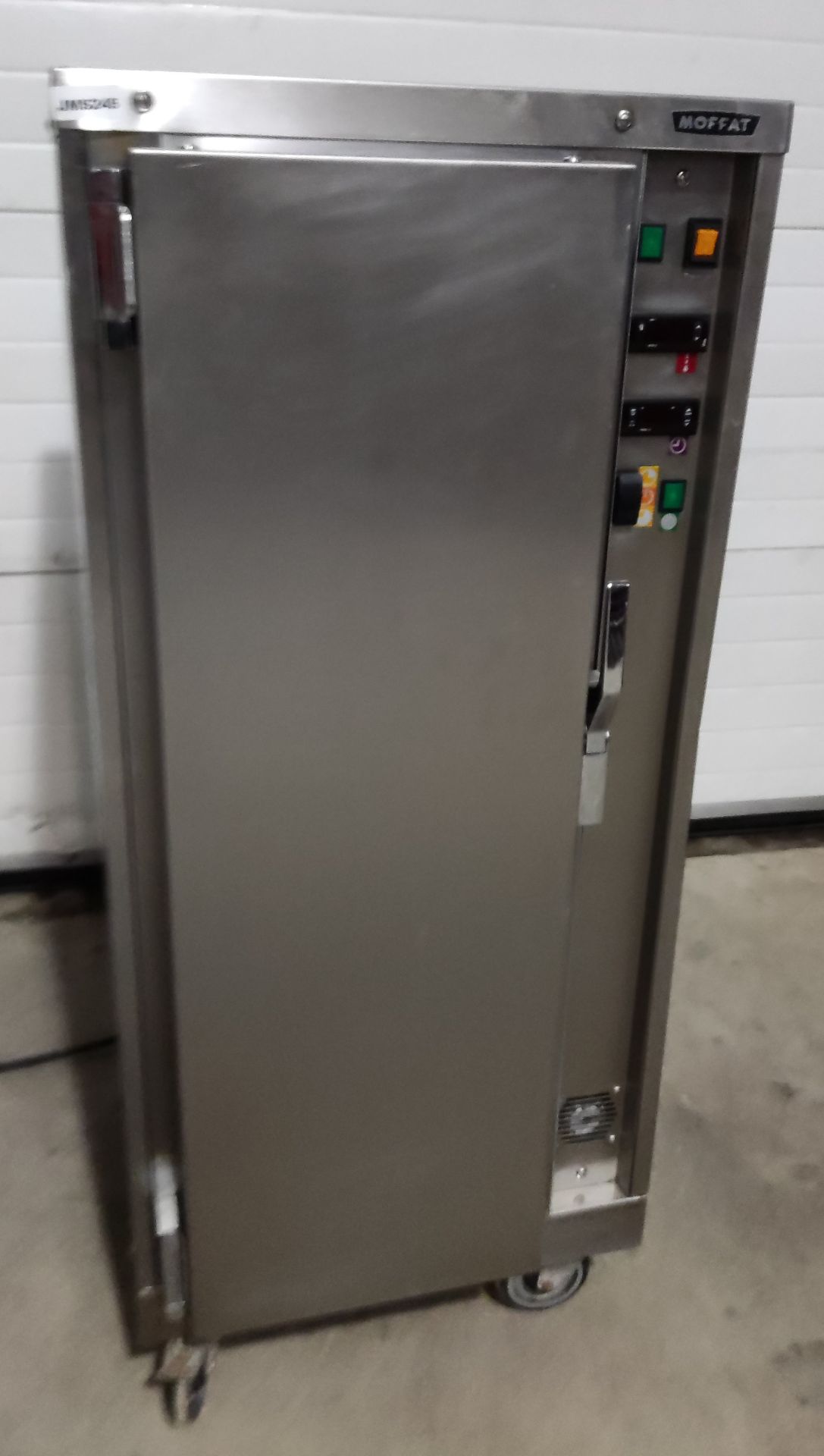 1 x MOFFAT 3 Phase Pie Warmer Cabinet / Hot Cupboard - H142 x W60 x D70 cms