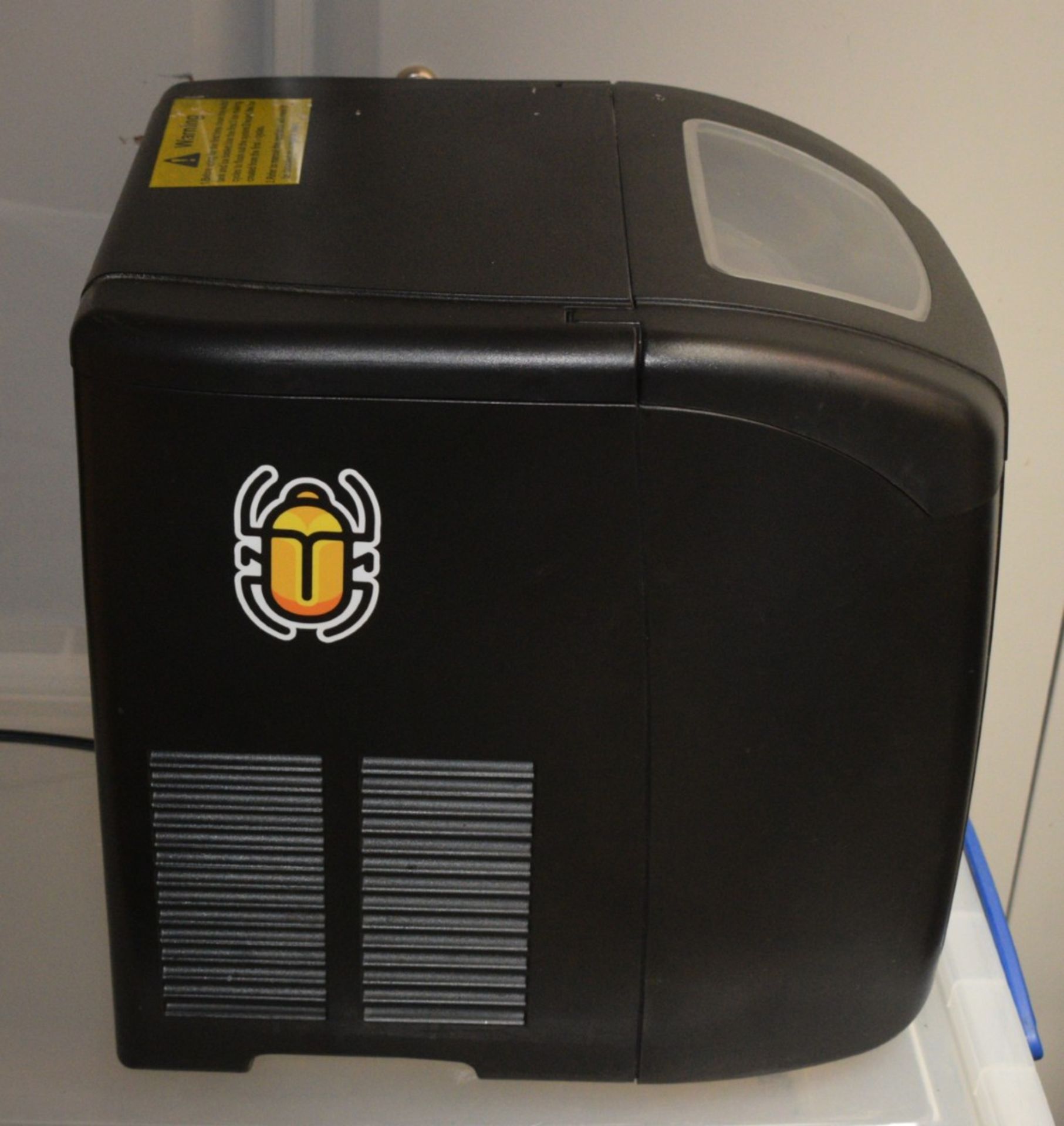 1 x Polar T315 Countetop Ice Cube Maker - Capacity 11kg - 230v - Dimensions: H38 x W30 x D38 cms - Image 5 of 7