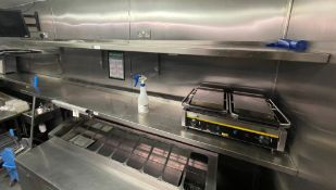 1 x Stainless Steel Shelf - Ref: AC111 - CL1066 - Location: Altrincham