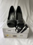 1 x Pair of NINE WEST Ladies Patent Leather Peep Toe Court Shoes in Black with Chromed Heels -