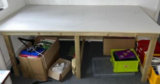 1 x Large Wooden Workbench - Dimensions: H92 x W245 x D123 cms