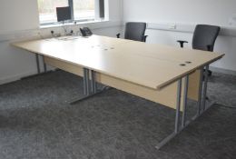 1 x Rectangular Office Workstation Desk Featuring a Birch Wood Finish, Cable Grommets, Privacy