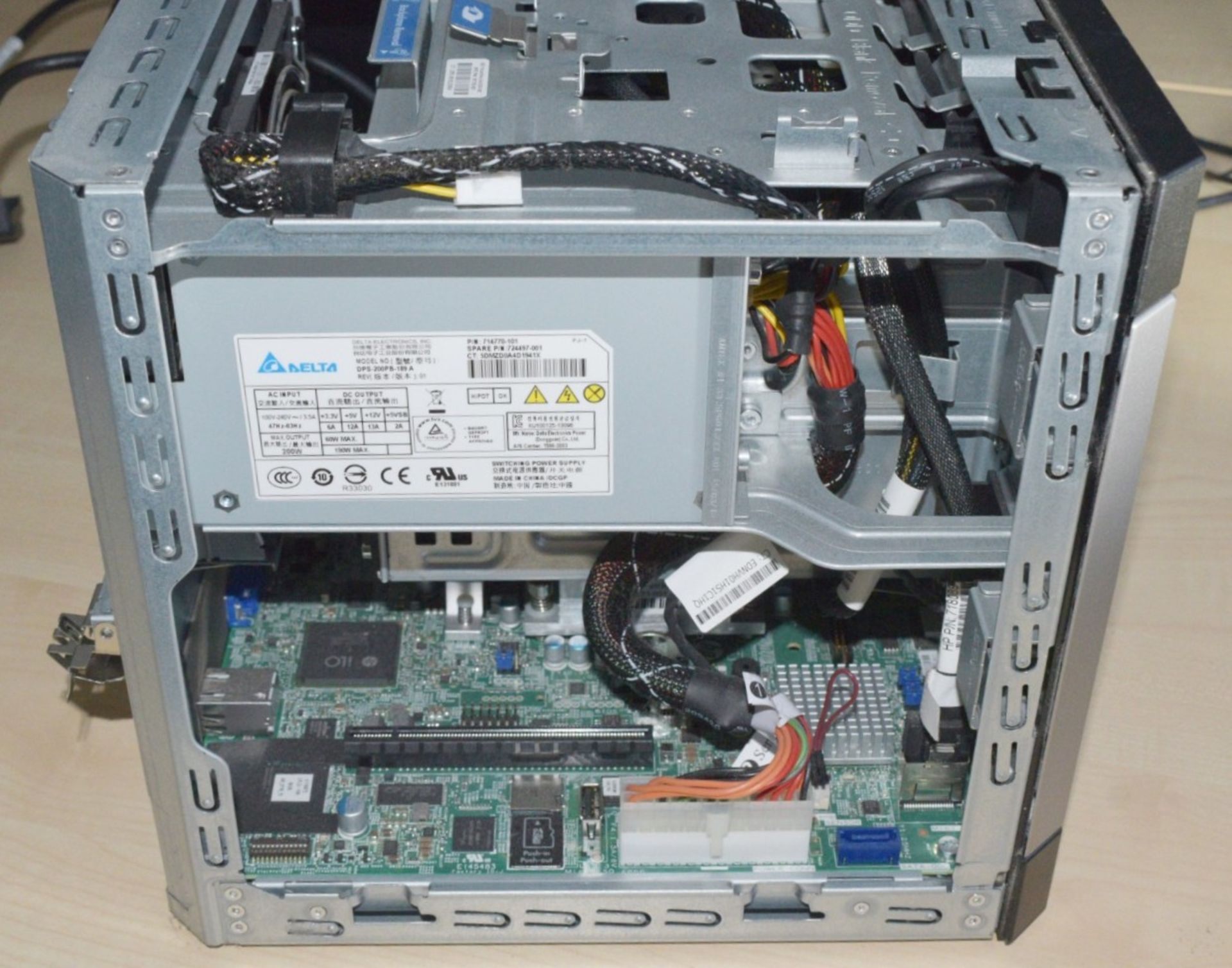 1 x HP ProLiant Microserver Gen8 with 12GB Ram - Model: TPS-W003 - Image 8 of 10