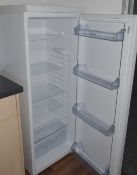 1 x Electra ELF145W Upright Refrigerator