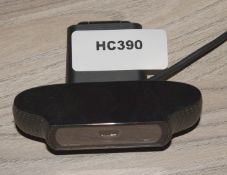 1 x Logitech HD 1080p USB Webcam