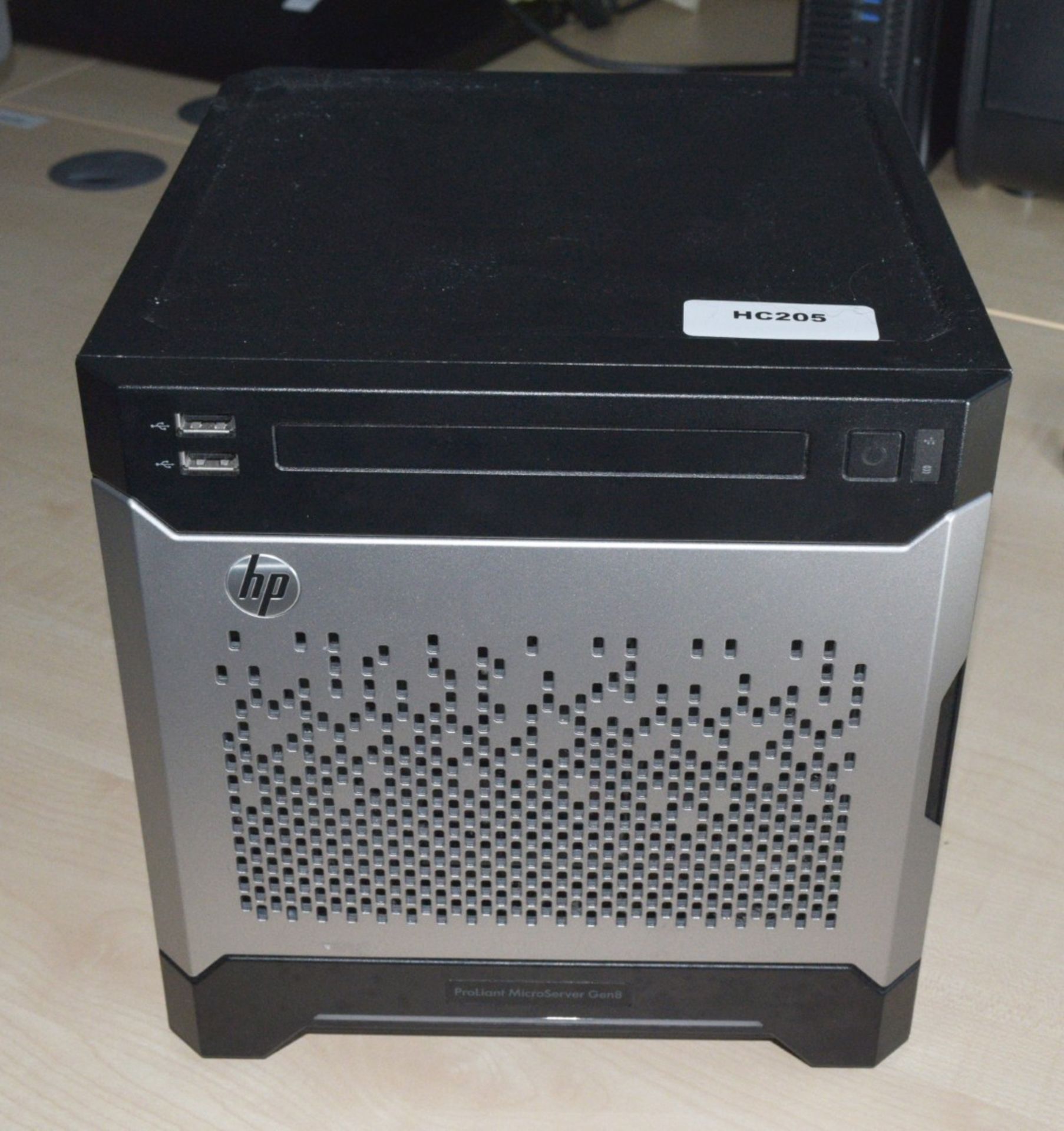 1 x HP ProLiant Microserver Gen8 with 12GB Ram - Model: TPS-W003 - Image 2 of 10