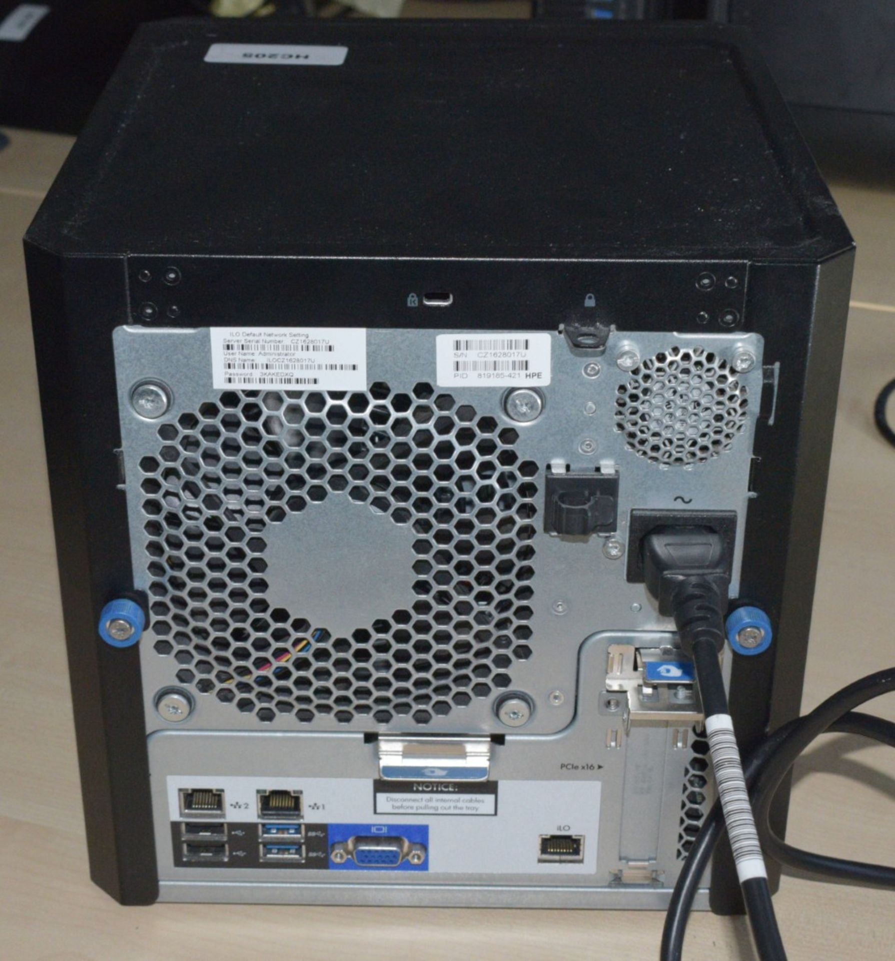 1 x HP ProLiant Microserver Gen8 with 12GB Ram - Model: TPS-W003 - Image 4 of 10