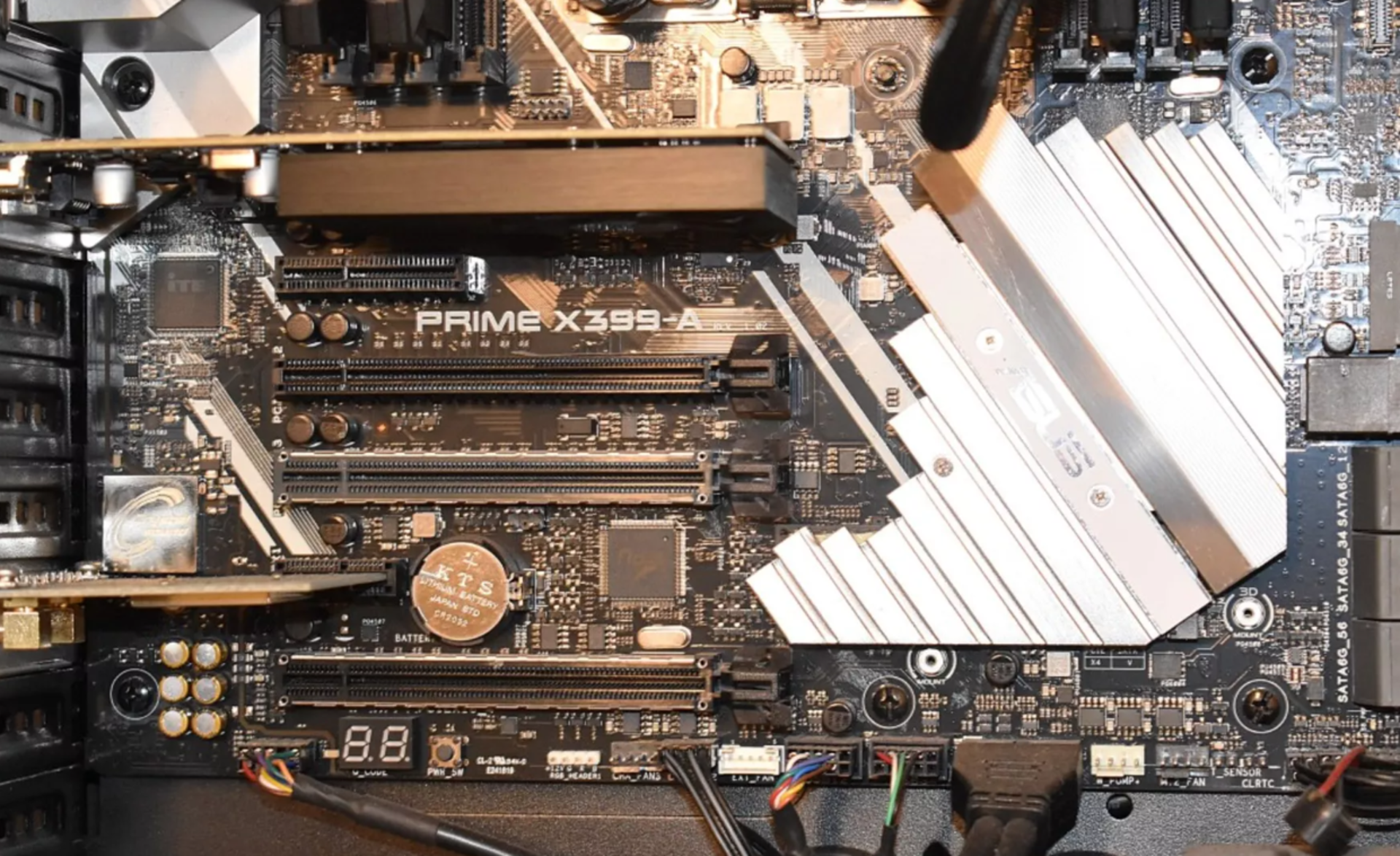 1 x Desktop PC Featuring AMD Threadripper 1950X Processor With NZXT Liquid Cooler, Asus Prime X399-A - Image 4 of 7
