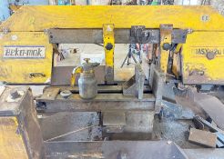 1 x BEKA-MAK Bmsy320G Band Saw On Castors - Ref: DL035 - CL1069 - Location: Aylesbury HP18
