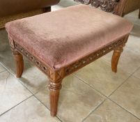 1 x Upholstered Foot Stool - Ref: AAS176 / SWM - CL1049 - NO VAT ON THE HAMMER - Location: Liverpool