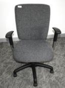 1 x Operators Office Swivel Chair Featuring Adjustable Arms, Dark Grey Upholstery, Castor Wheels and