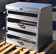 1 x Victor Table Top Hot Food Merchandising Stadia Food Cabinet - RRP £4,300 - H77 x W80 x D60 cms