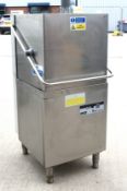 1 x Halcyon Amika 80XL Passthrough Commercial Dishwasher