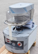 1 x Cuppone Pizzaform PZF/30D Heated Pizza Press - New Imades Added - Model PZF/30DS-A5-CP - Year of