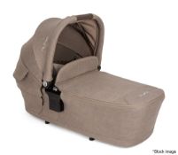 1 x NUNA 'Lytl' Premium Foldable Travel Carrycot in Cedar - Original Price £200.00