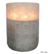 1 x ONNO 'Precious' Extra Large Oud Chess Candle (900G) - Original Price £495.00 - Ref: HNC117/