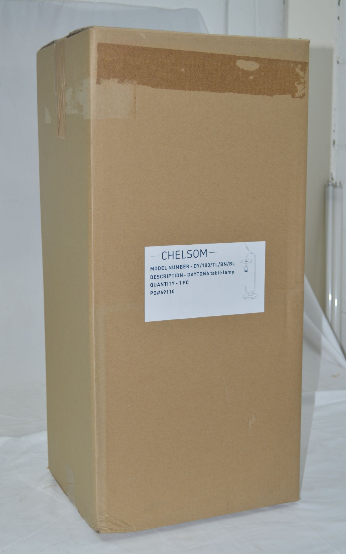 1 x CHELSOM 'Daytona' Luxury Steel Table Lamp in a Brushed Nickel Finish with a Satin Black Cylinder - Image 10 of 20