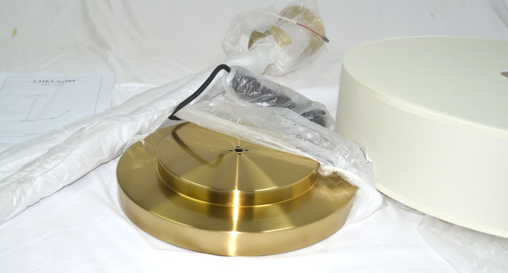 1 x CHELSOM 'Richmond' Luxury LED Freestanding Floor Lamp in a Brushed Brass Finish with Shade - Image 4 of 17