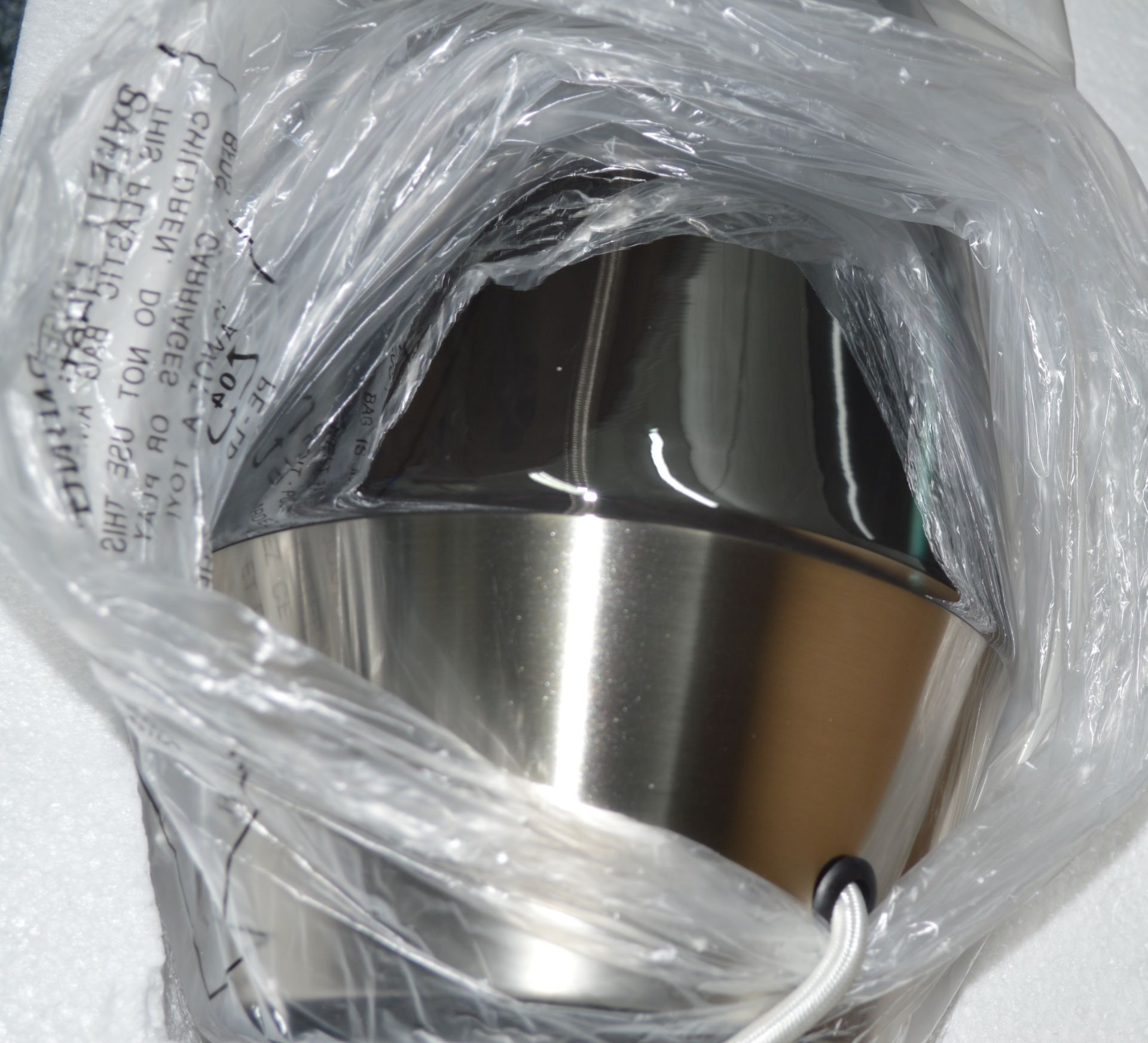 1 x CHELSOM 'Stockholm' Luxury Curved Brass & Glass Table Lamp in a Brushed Nickel Finish - Image 7 of 11