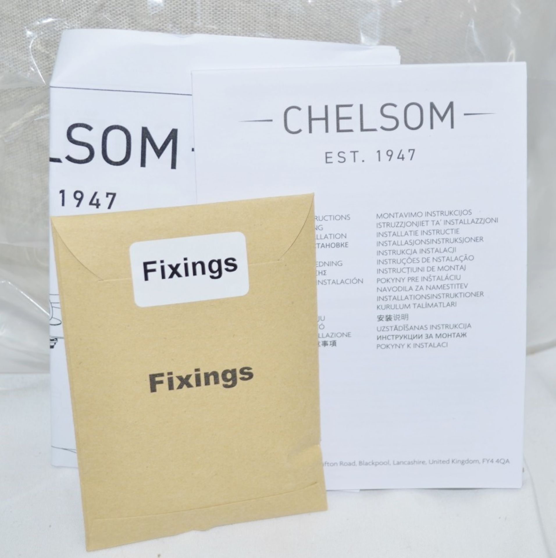 2 x CHELSOM 'Pavilion' Luxury Wall Mounted Light Fitting in a Black Bronze Finish with Hemp - Image 6 of 13