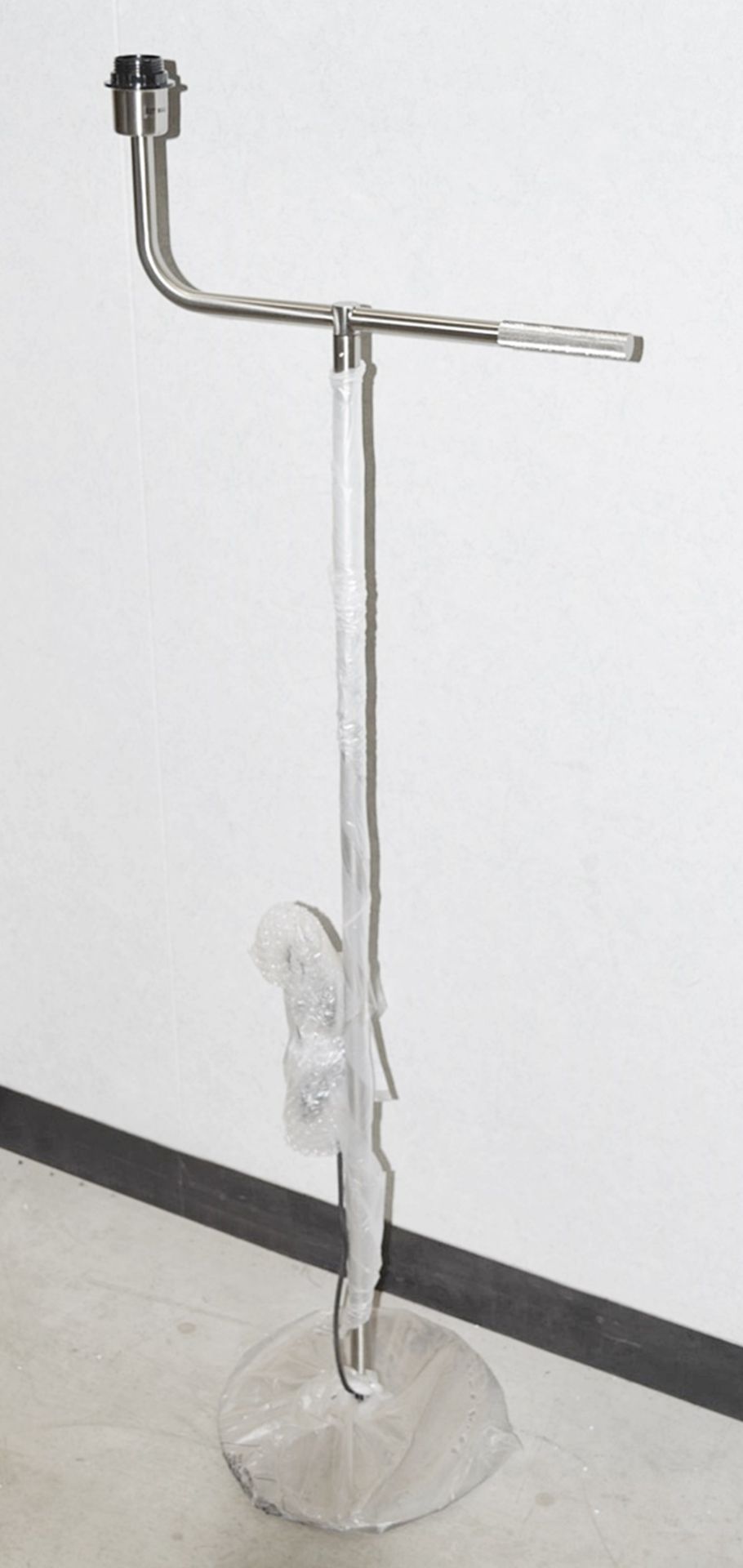 1 x CHELSOM 'Point' Luxury Freestanding Floor Lamp in a Brushed Nickel Finish - Image 6 of 11