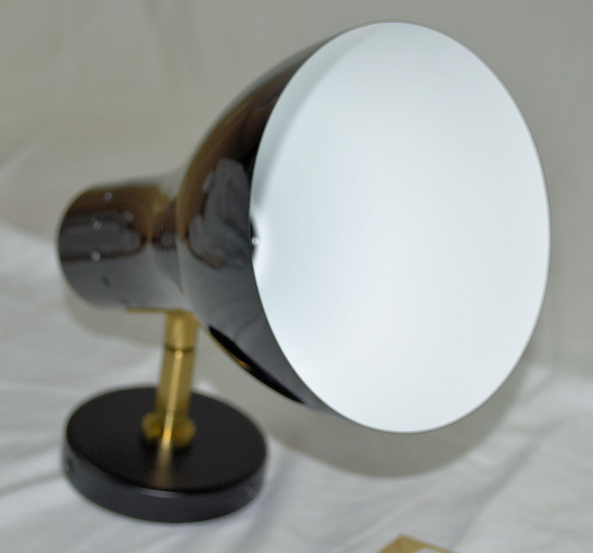 Pair of 'Chiswick' Luxury Adjustable Wall Lights In Black With Brushed Brass Details - - Image 9 of 12