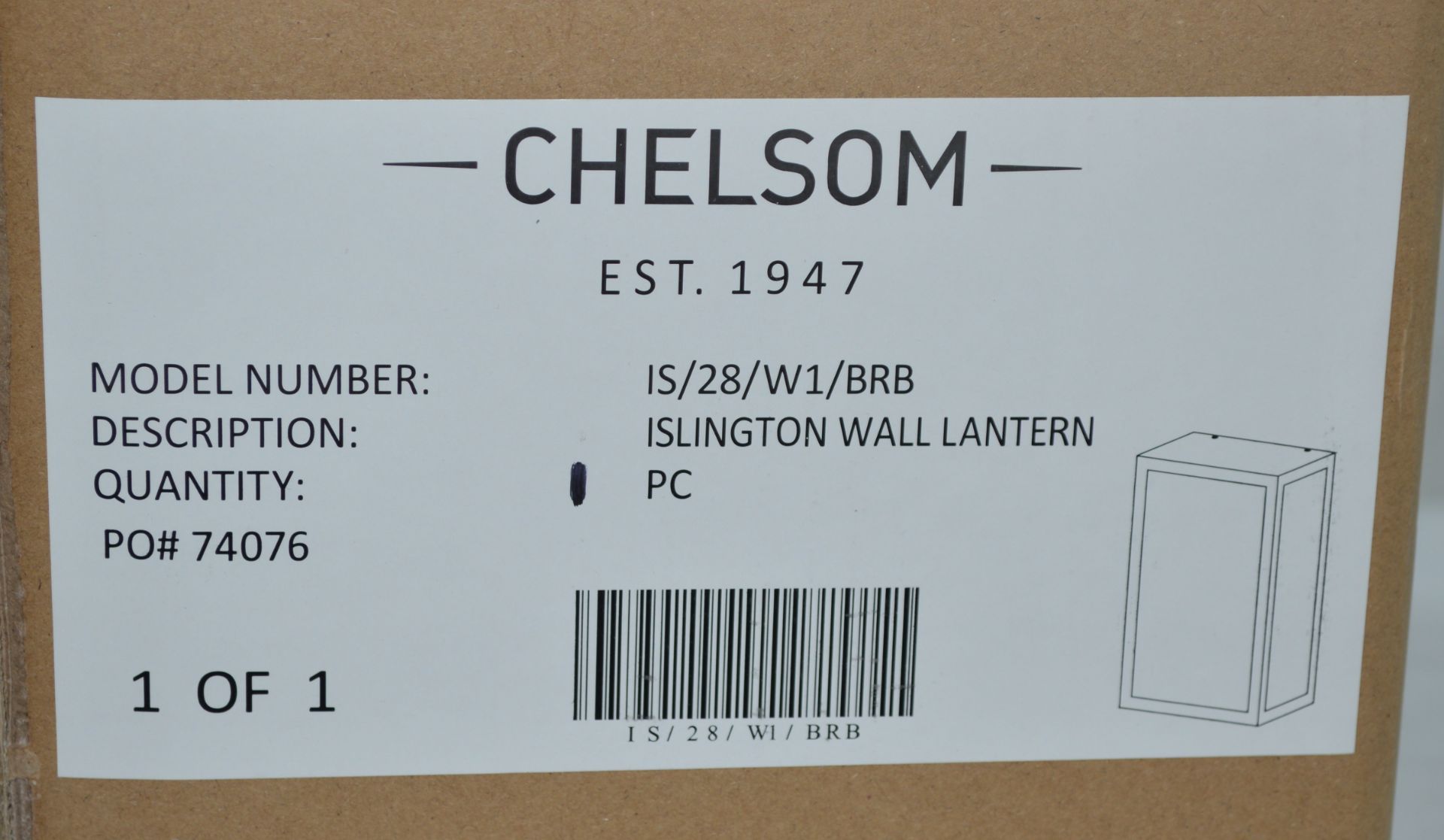 1 x CHELSOM 'Islington' Luxury Steel Classic Wall Lantern Light Fitting in a Brushed Brass Finish - Image 11 of 12